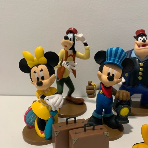 Mickey Mouse clubhouse train pvc figures - Picture 2 of 4